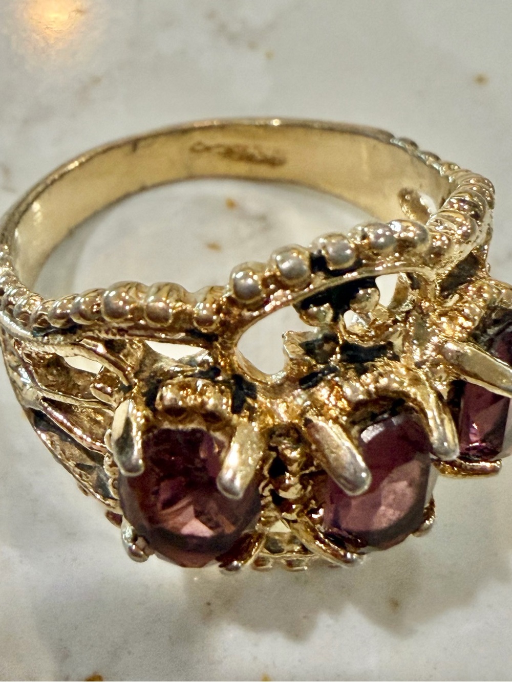 Vintage ESPO 18KT GE Purple Garnet Crystal Cocktail Ring - SZ 9